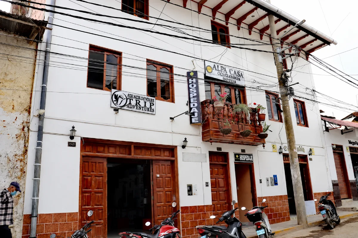 HOSTAL ALPA KASA