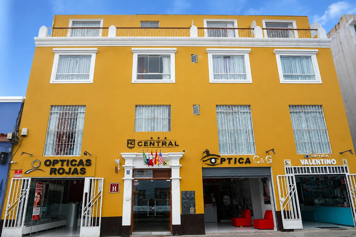HOTEL CENTRAL