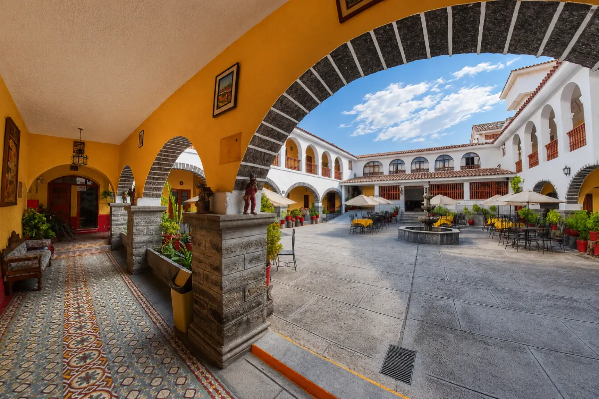 HOTEL SANTA ROSA