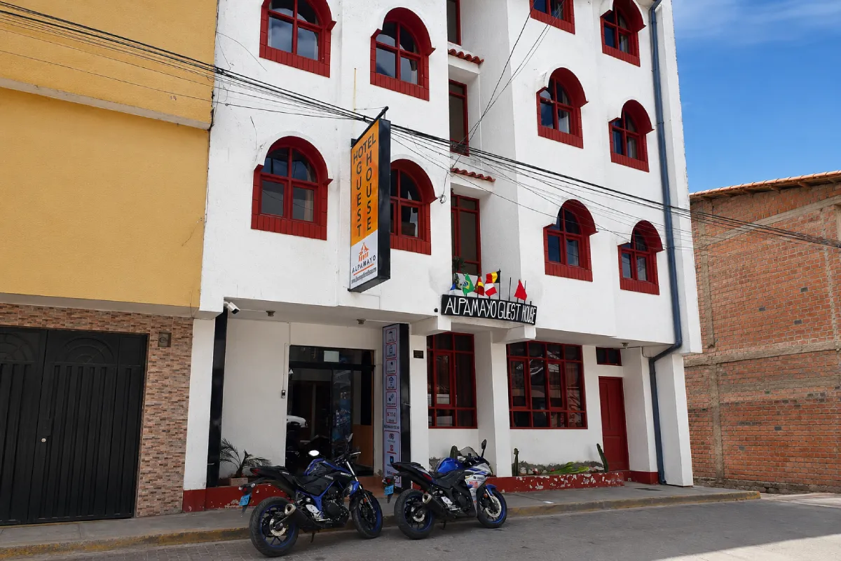 ALPAMAYO GUEST HOUSE