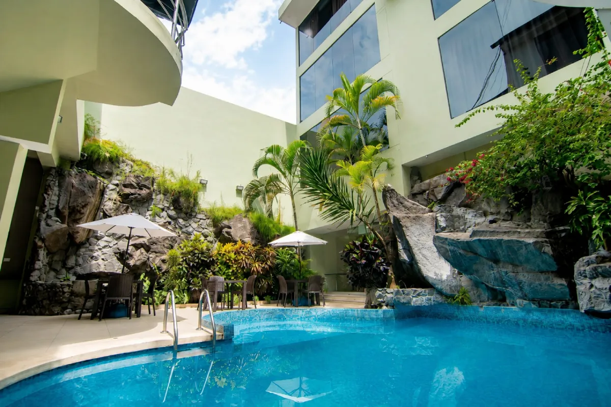 EL DORADO CLASSIC HOTEL