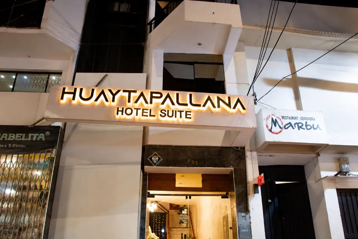 HUAYTAPALLANA HOTEL SUITE