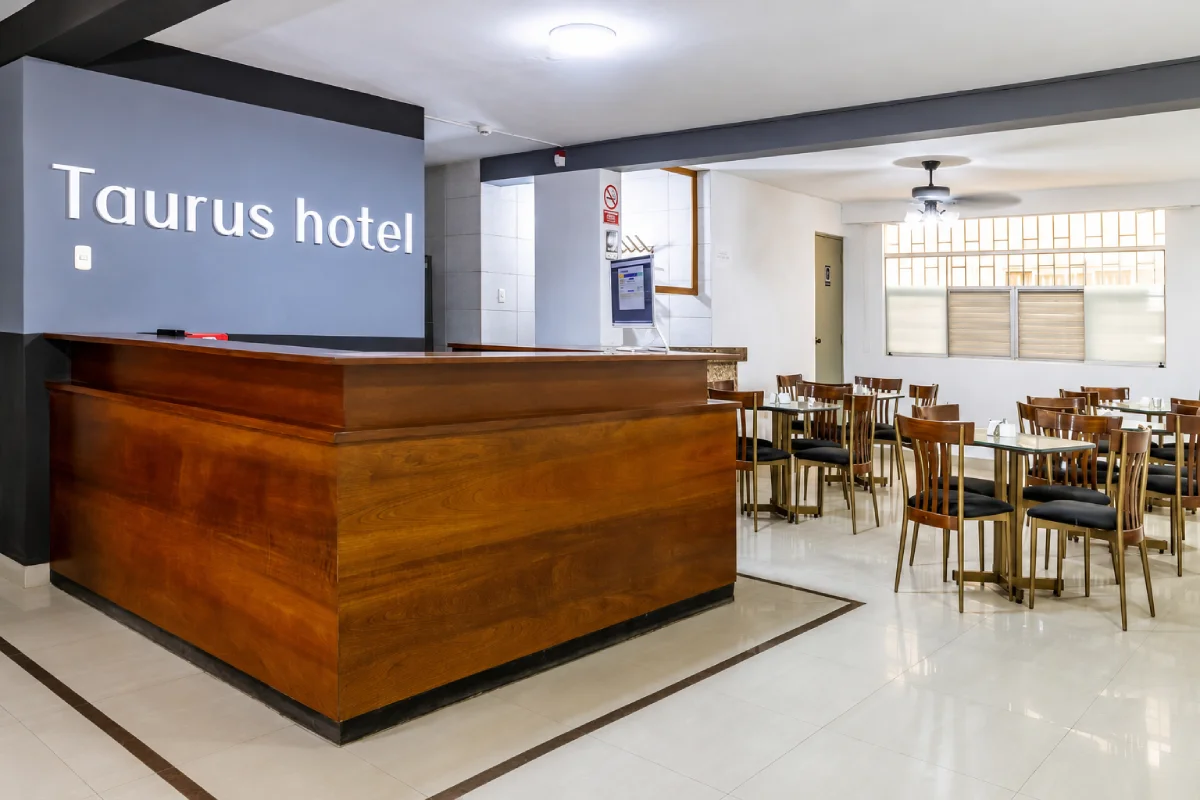 HOTEL TAURUS